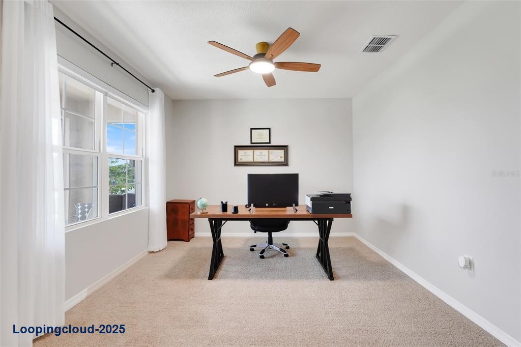 Single Family Residence 5 Bedrooms 2696SqFt at HAINES CITY