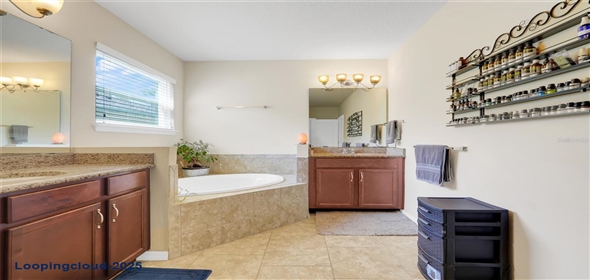 5101 GRASSY KNOLL DRIVE Tavares Florida, 32778 | Single Family Residence 4 Bedrooms 2889SqFt at TAVARES