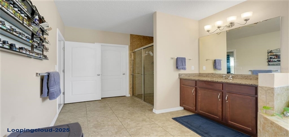 5101 GRASSY KNOLL DRIVE Tavares Florida, 32778 | Single Family Residence 4 Bedrooms 2889SqFt at TAVARES