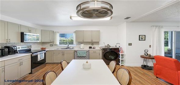 4226 PERSHING POINTE PLACE #5 Orlando Florida, 32822 | Condominium 2 Bedrooms 1006SqFt at ORLANDO