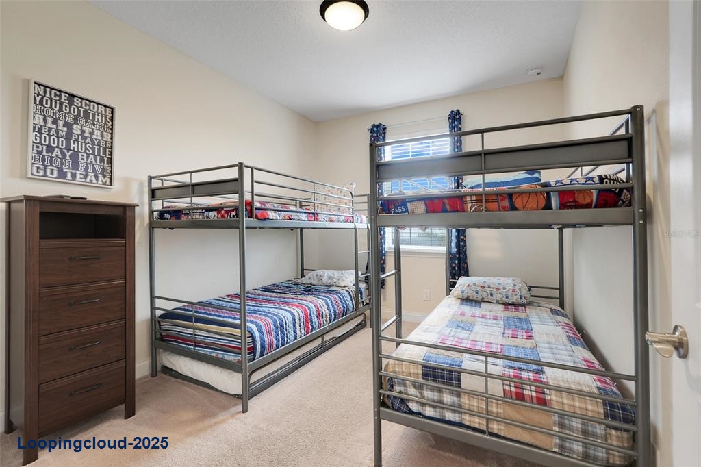 Townhouse 4 Bedrooms 2094SqFt at DAVENPORT