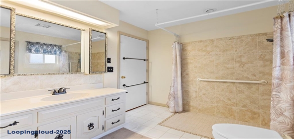 Winter Park Florida, 32792 | Single Family Residence 5 Bedrooms 2272SqFt at WINTER PARK