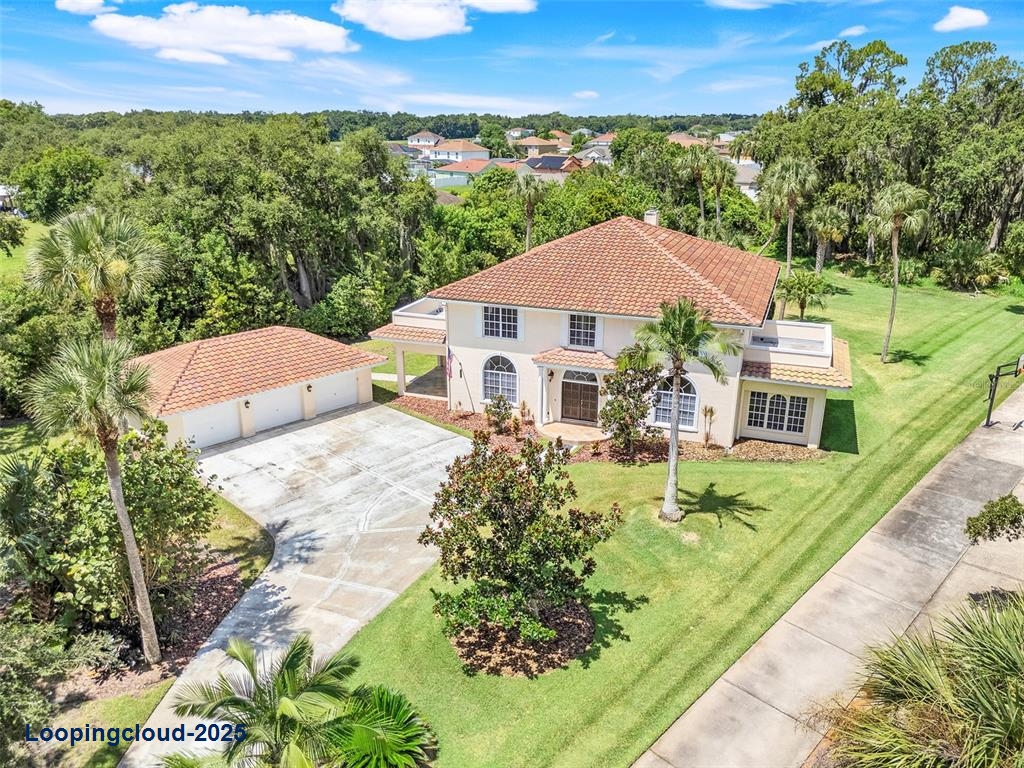 Single Family Residence 5 Bedrooms 4920SqFt at KISSIMMEE