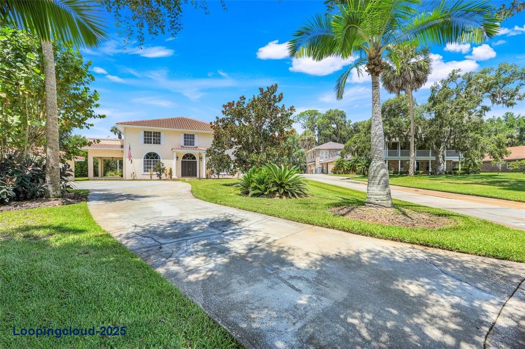 Single Family Residence 5 Bedrooms 4920SqFt at KISSIMMEE