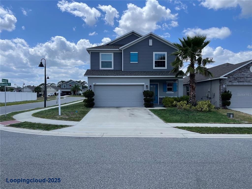 Single Family Residence 5 Bedrooms 2155SqFt at DAVENPORT