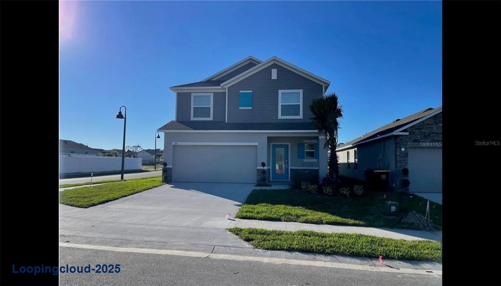 Single Family Residence 5 Bedrooms 2155SqFt at DAVENPORT