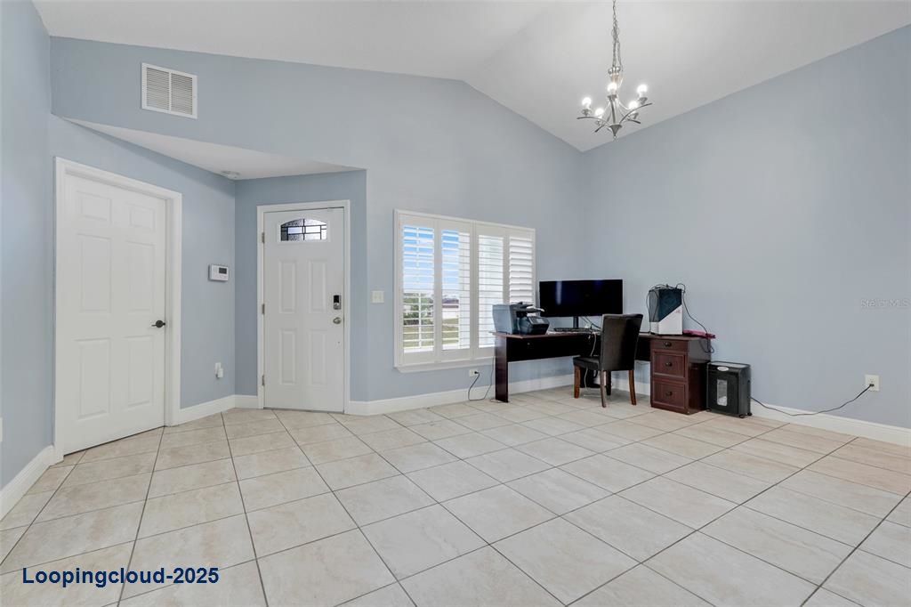 Single Family Residence 4 Bedrooms 1999SqFt at KISSIMMEE