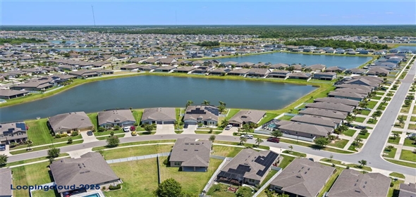 13871 CARLOW PARK DRIVE Riverview Florida, 33579 | Single Family Residence 4 Bedrooms 2847SqFt at RIVERVIEW