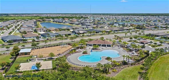 13871 CARLOW PARK DRIVE Riverview Florida, 33579 | Single Family Residence 4 Bedrooms 2847SqFt at RIVERVIEW