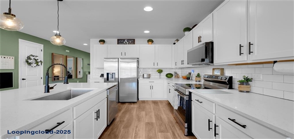 3528 BRISTOL COVE LANE Saint Cloud Florida, 34772 | Single Family Residence 4 Bedrooms 2791SqFt at ST CLOUD