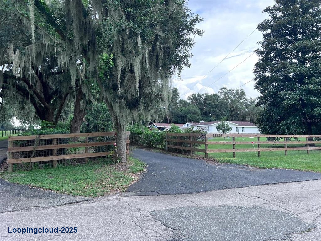 Single Family Residence 3 Bedrooms 2244SqFt at OXFORD