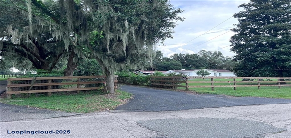 11223 COUNTY ROAD 223 Oxford Florida, 34484 | Single Family Residence 3 Bedrooms 2244SqFt at OXFORD