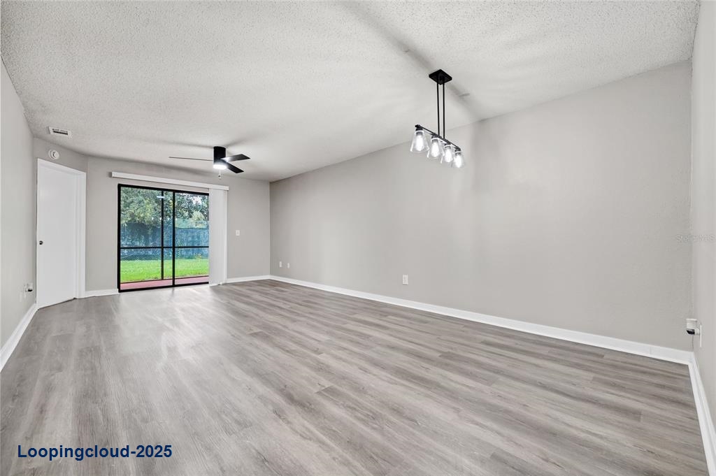 Condominium 3 Bedrooms 1169SqFt at ORLANDO
