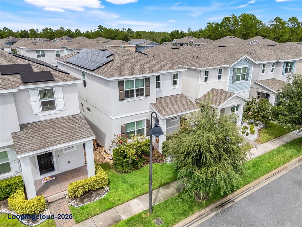 Single Family Residence 4 Bedrooms 2248SqFt at WINTER GARDEN