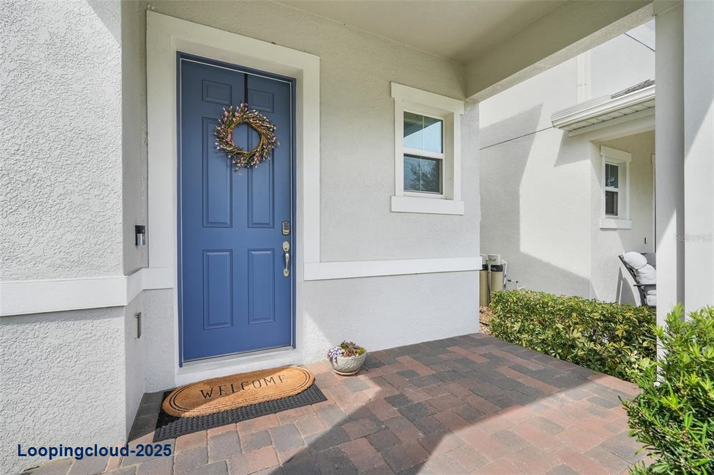 Single Family Residence 4 Bedrooms 2248SqFt at WINTER GARDEN