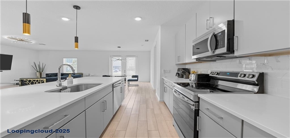 2375 LANCASHIRE STREET Davenport Florida, 33896 | Single Family Residence 4 Bedrooms 1910SqFt at DAVENPORT