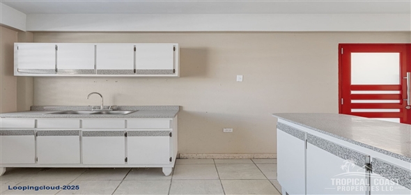 SECTOR COMBATE- CARR 3301 Cabo Rojo Puerto Rico, 00623 | Commercial & residential building generating income