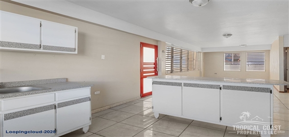 SECTOR COMBATE- CARR 3301 Cabo Rojo Puerto Rico, 00623 | Commercial & residential building generating income