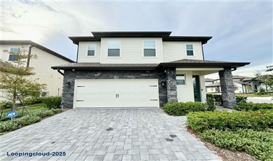  Single Family Residence 4 Bedrooms 1817SqFt at KISSIMMEE - MLS S5133546