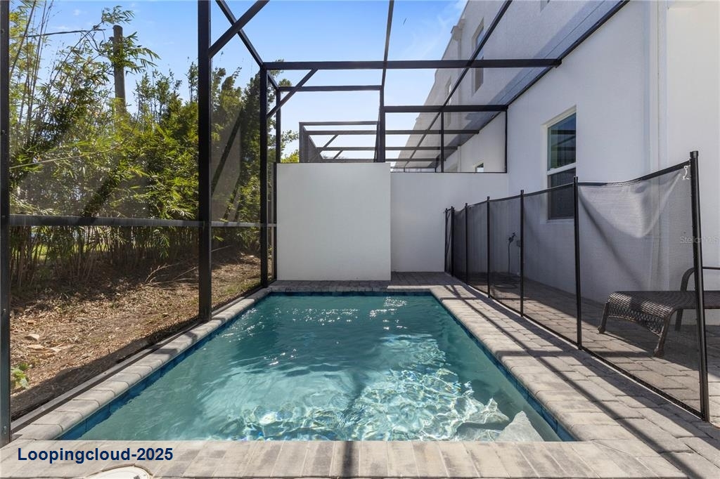 Townhouse 5 Bedrooms 2048SqFt at DAVENPORT - MLS O6329593