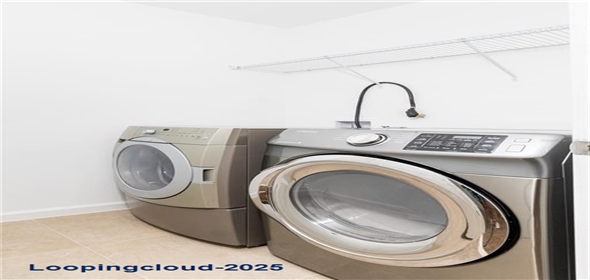 987 SPRING PALMS LOOP Alafaya Florida, 32828 | Townhouse 3 Bedrooms 1559SqFt at ORLANDO - MLS O6328213