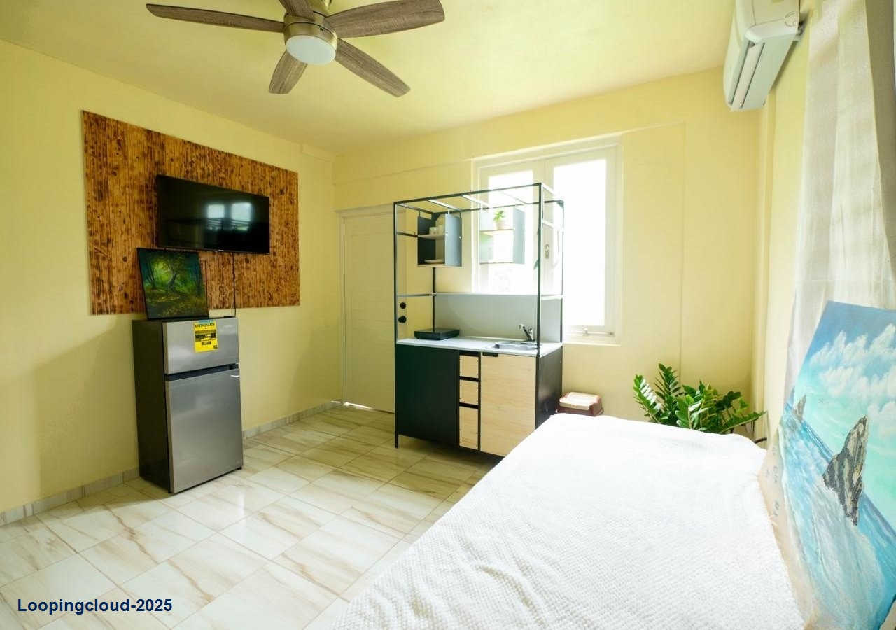 61902, 10 minutes from the beach and town, with electricity and water included.