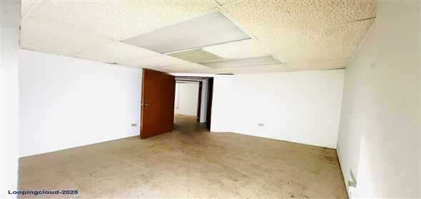 6471 Ave. Isla Verde Store 2, Cond. New San Juan Carolina Puerto Rico, 00979 | 2 Levels, open lay-out