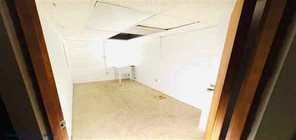 6471 Ave. Isla Verde Store 2, Cond. New San Juan Carolina Puerto Rico, 00979 | 2 Levels, open lay-out