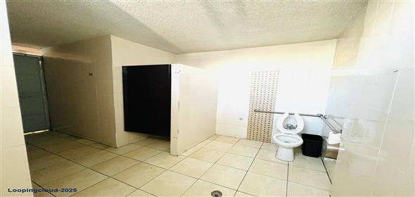 6471 Ave. Isla Verde Store 2, Cond. New San Juan Carolina Puerto Rico, 00979 | 2 Levels, open lay-out