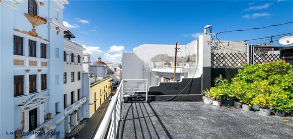157 CALLE LUNA San Juan Puerto Rico, 00901 | Three-story Commercial Property
