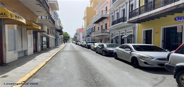 257 SAN FRANCISCO OLD SAN JUAN San Juan Puerto Rico, 00901 | Historic Building on a Main Street for Sale