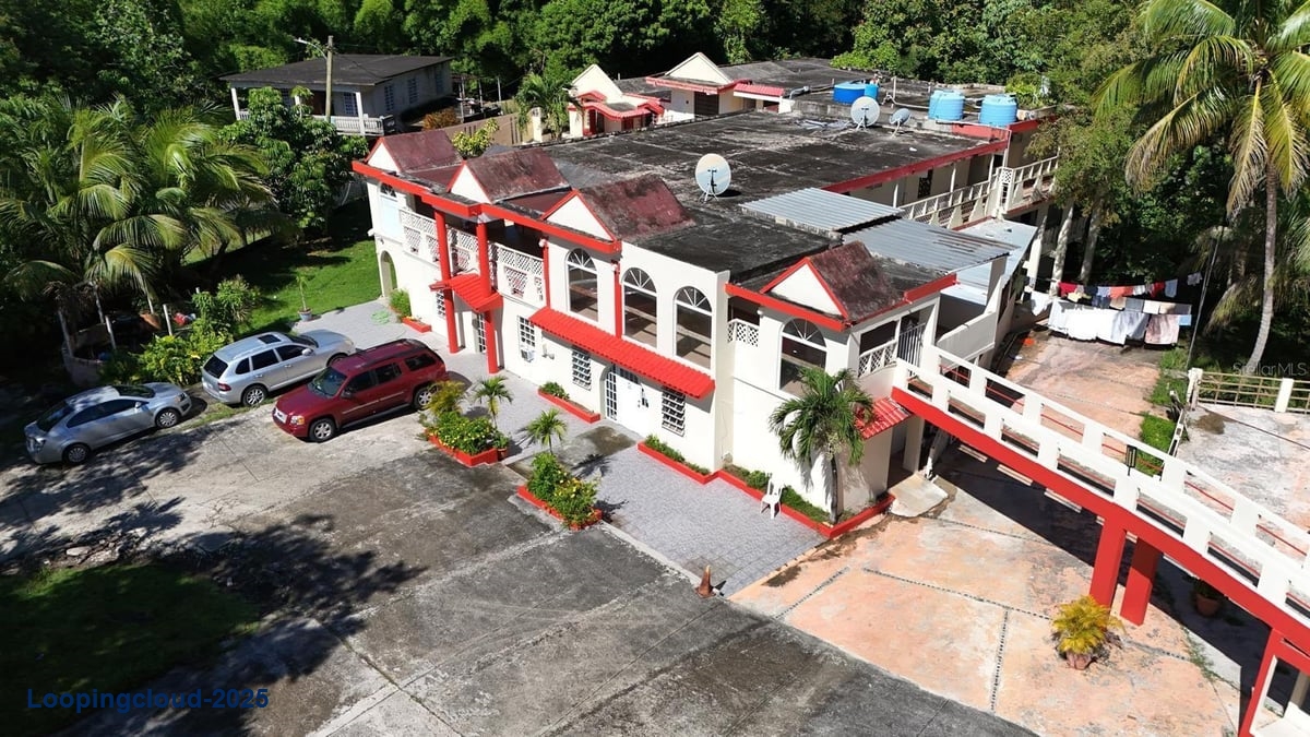Commercial Property for Sale in Km. 0.8 BO. CAÍN ALTO Puerto Rico 00683