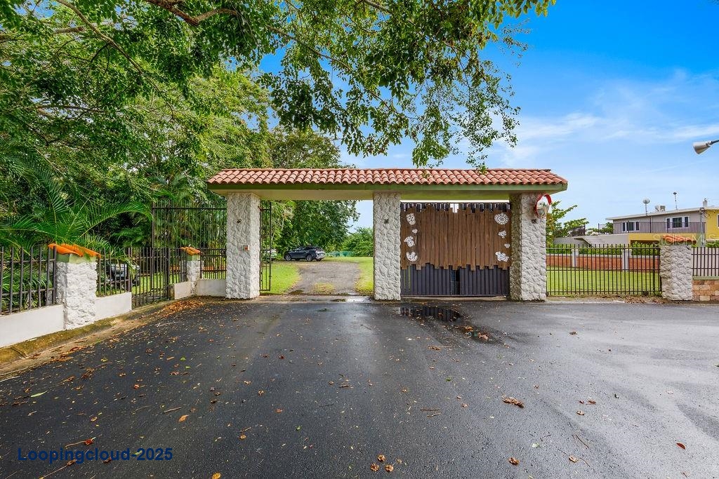 Commercial Property for Sale in Vega Alta Puerto Rico 00692