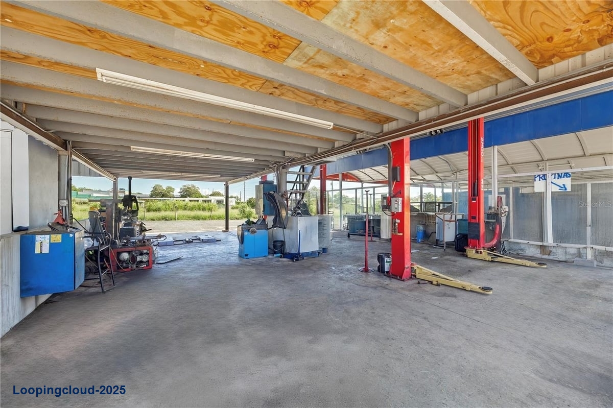 Commercial Property for Sale in Arecibo Puerto Rico 00612