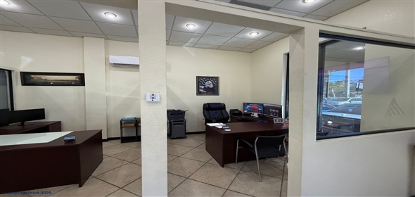 13001 N Florida Ave Tampa Florida, 33612 | High Visibility Turn-key Auto Dealership on N Florida Ave.