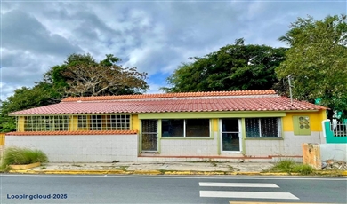  57111, Commercial Property Downtown Aguada