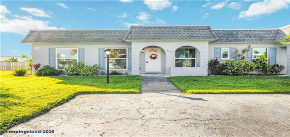 4001 38TH AVENUE DR W #4001 Bradenton Florida, 34205 | Beautiful Single Family