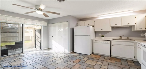 4001 38TH AVENUE DR W #4001 Bradenton Florida, 34205 | Beautiful Single Family