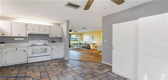 4001 38TH AVENUE DR W #4001 Bradenton Florida, 34205 | Beautiful Single Family