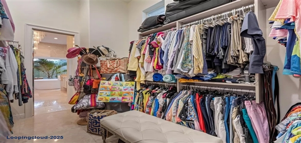 8687 WOODBRIAR DR Sarasota Florida, 34238 | Exclusive Home in Sarasota