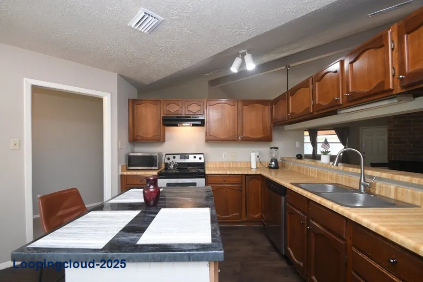 Charming Home in La Porte