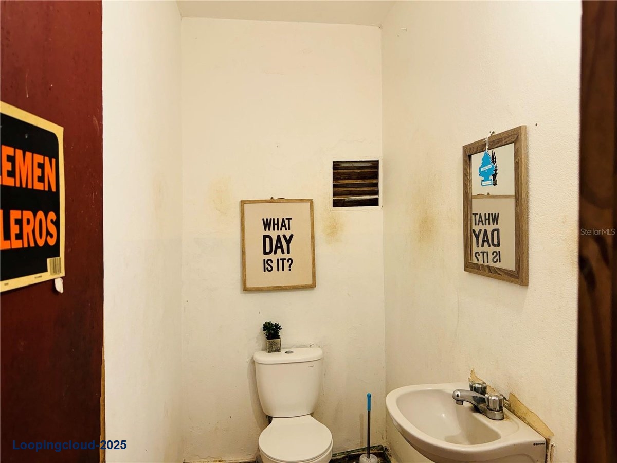 Commercial Property for Sale in Yabucoa Puerto Rico 00767