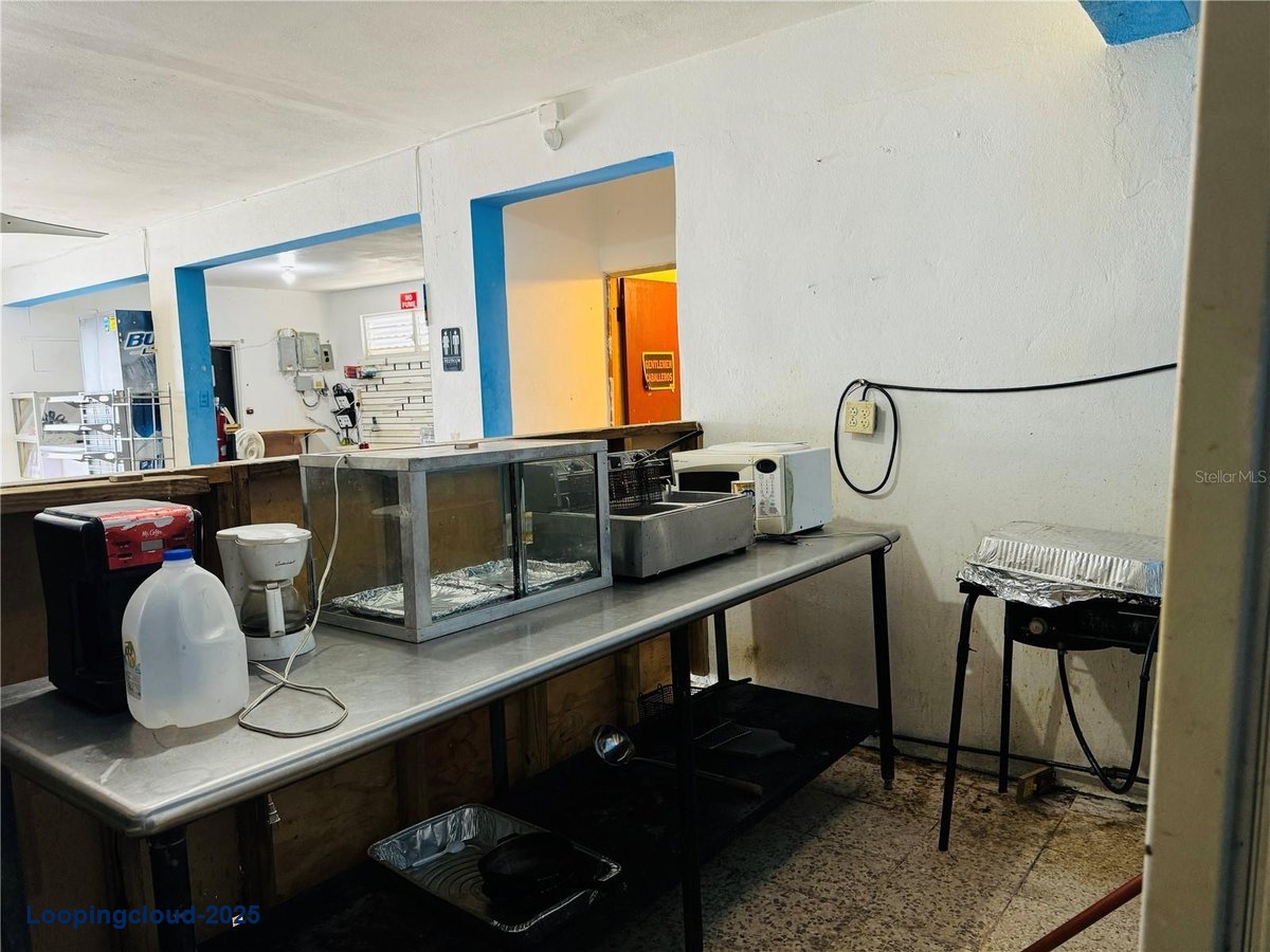 Commercial Property for Sale in Yabucoa Puerto Rico 00767