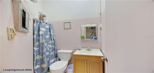 BETANCES ST. ANNES-EL CANTON MALL LOCAL COMERCIAL #40 #D-4 Bayamon Puerto Rico, 00959 | El Canton Mall Condominium