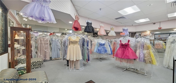 BETANCES ST. ANNES-EL CANTON MALL LOCAL COMERCIAL #40 #D-4 Bayamon Puerto Rico, 00959 | El Canton Mall Condominium