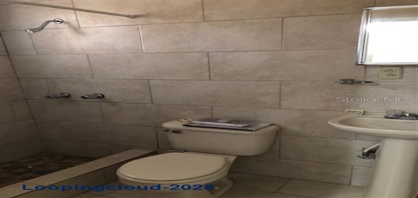 35 QUINONES Villalba Puerto Rico, 00765 | Investment and/or live in too right downtown