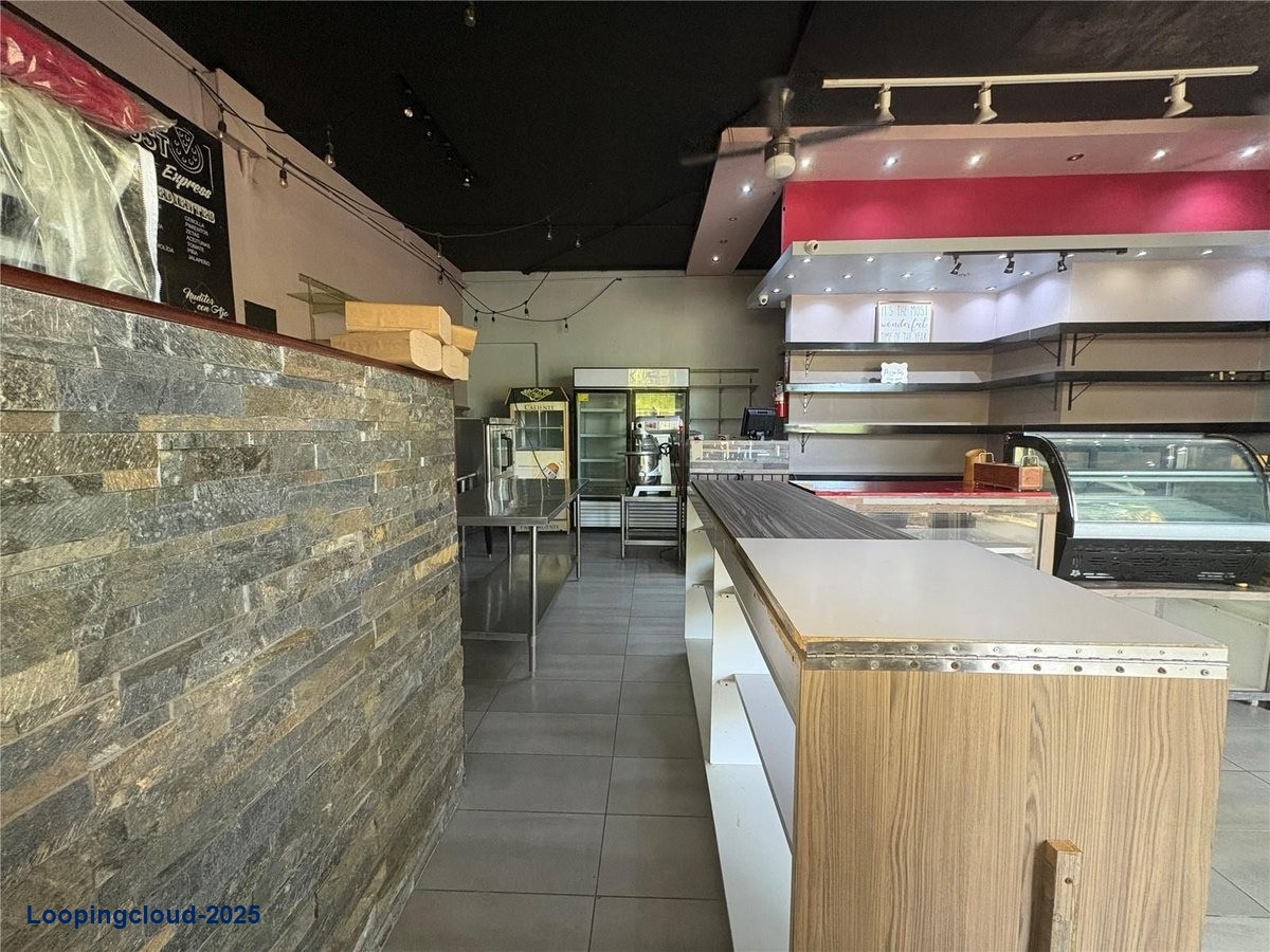 Commercial Property for Sale in CAROLINA Puerto Rico 00984