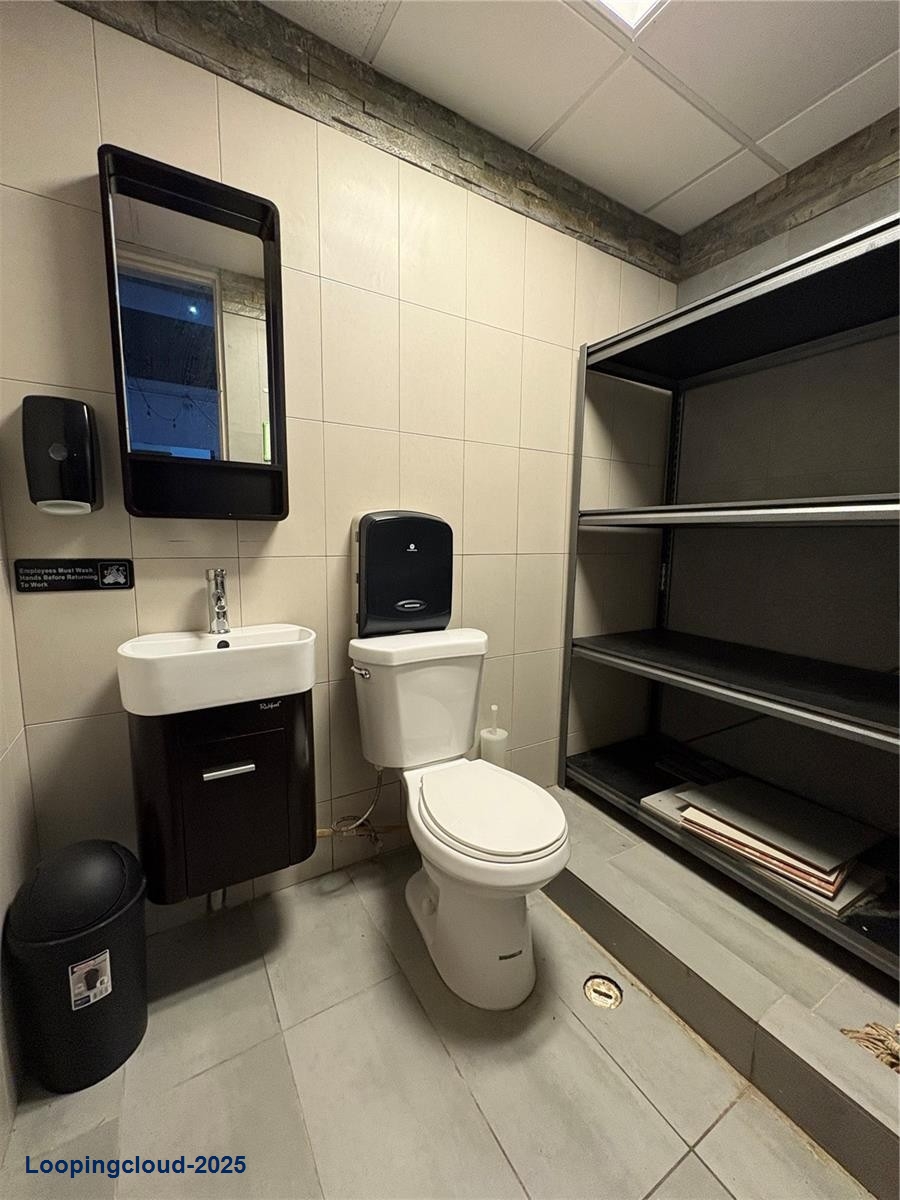 Commercial Property for Sale in CAROLINA Puerto Rico 00984