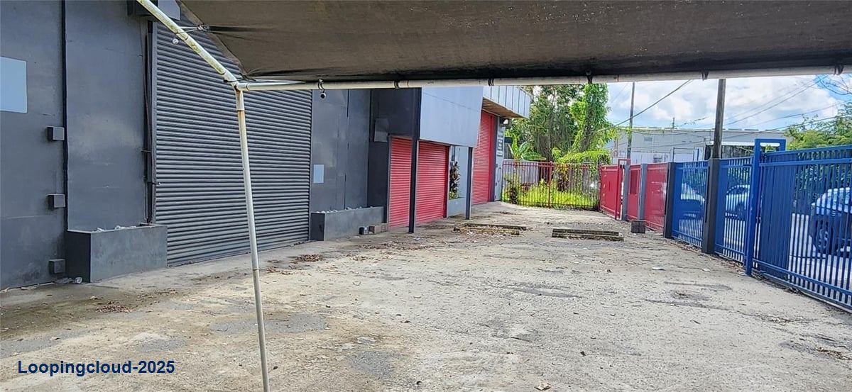 Commercial Property for Sale in Carolina Puerto Rico 00979
