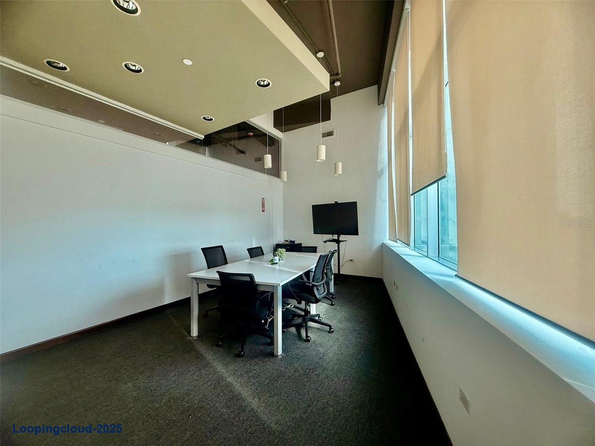 Office for Sale in San Juan Puerto Rico 00907